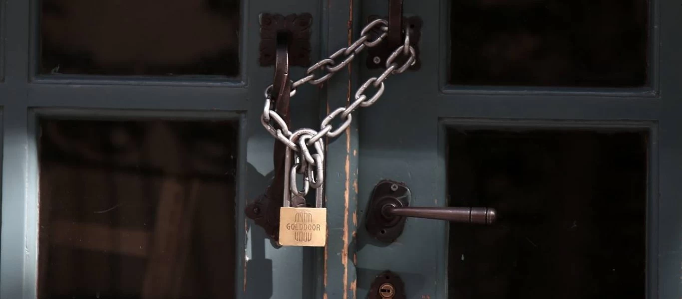 Τοπικά lockdown: Ποια καταστήματα εξαιρούνται από την αναστολή λειτουργίας;